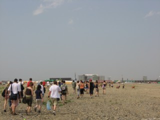 Slike sa koncerta grupe Red Hot Chili Peppers koji je odrzan u Indjiji 26. juna 2007.